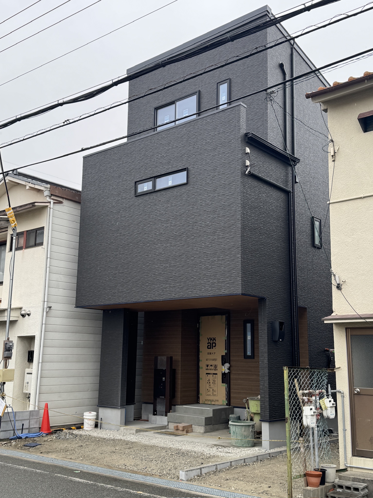 尼崎市大庄北  注文住宅I様邸 まもなく完成です！